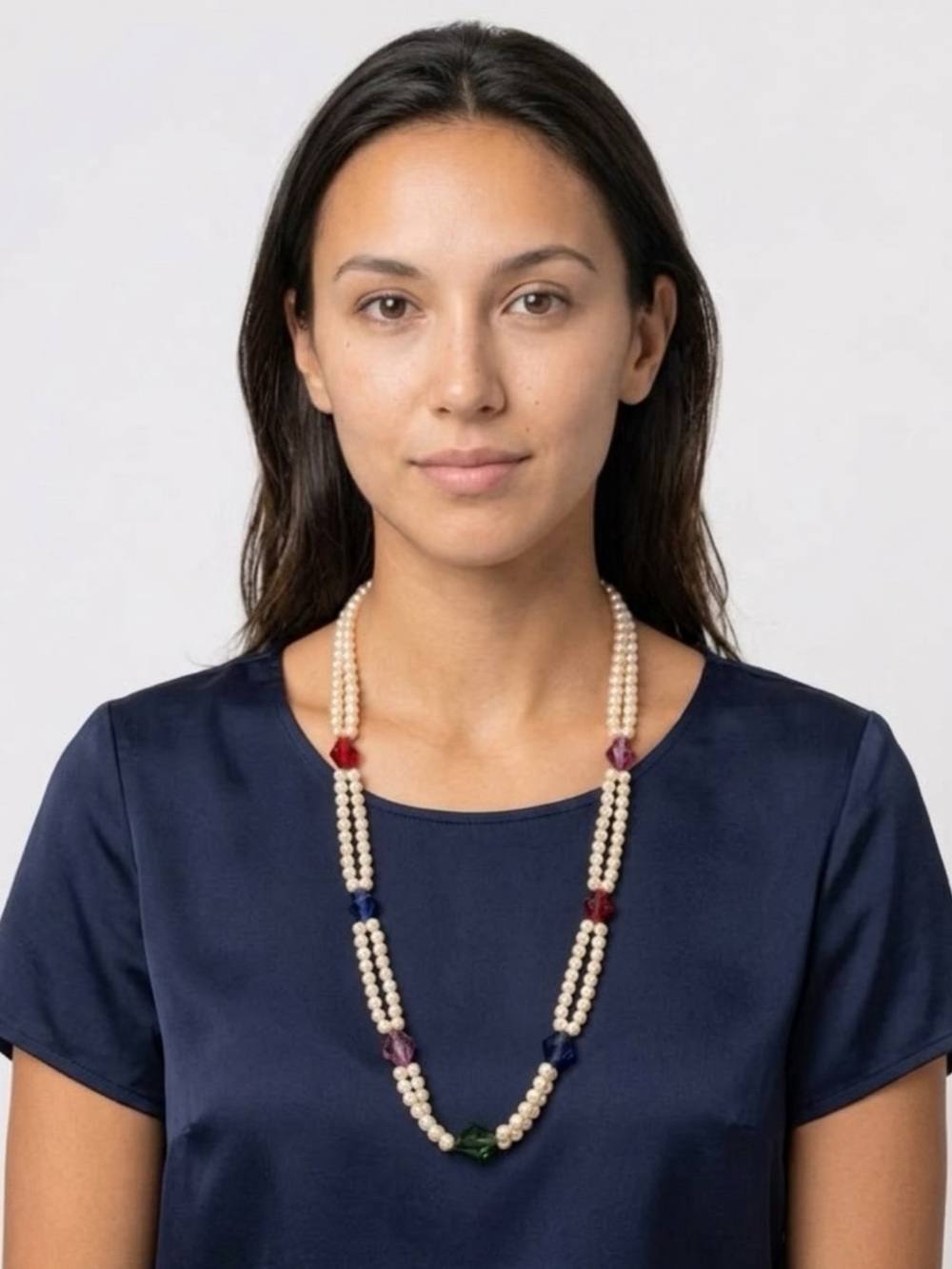 VINTAGE FAUX PEARL NECKLACE
